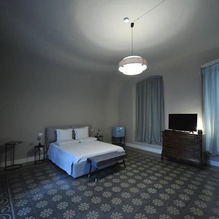 Palazzo Ietri Corso Vittorio Emanuele Rooms Бари Экстерьер фото