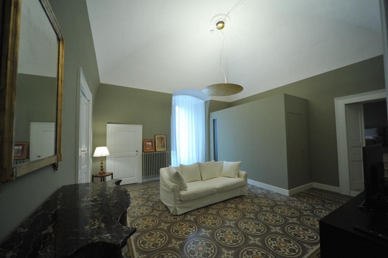 Palazzo Ietri Corso Vittorio Emanuele Rooms Бари Экстерьер фото